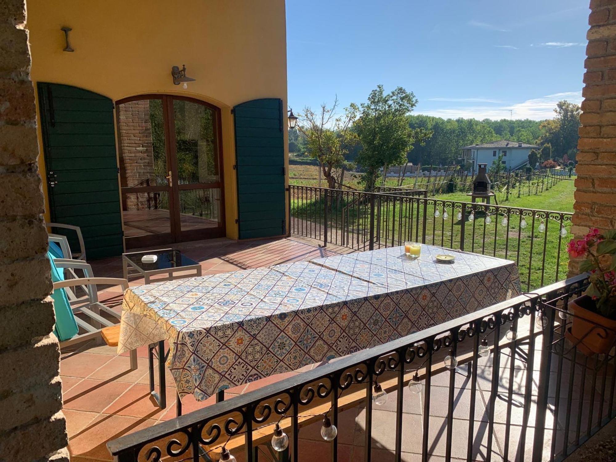 Agriturismo Case In Collina Волта Мантована Екстериор снимка