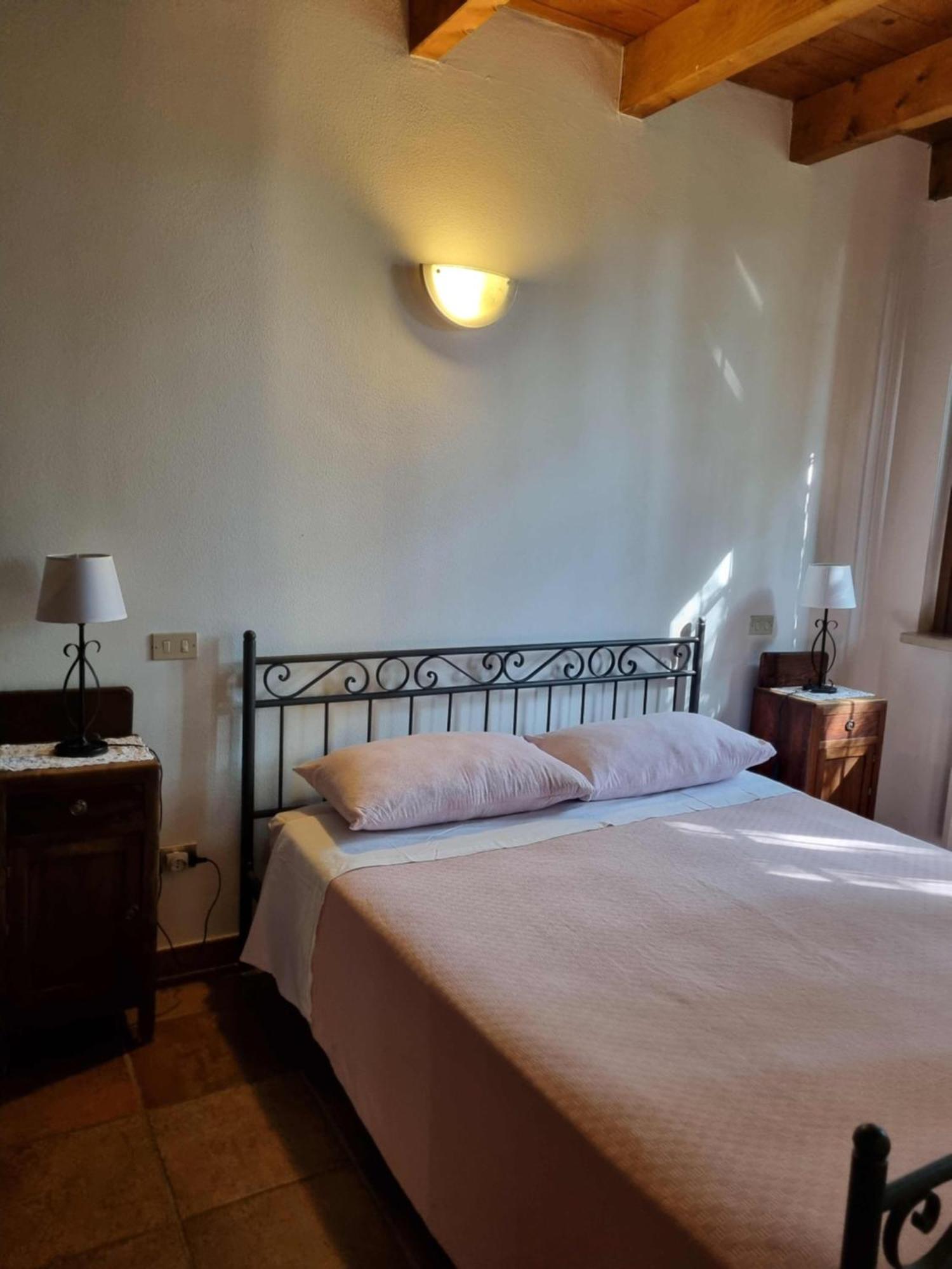 Agriturismo Case In Collina Волта Мантована Екстериор снимка