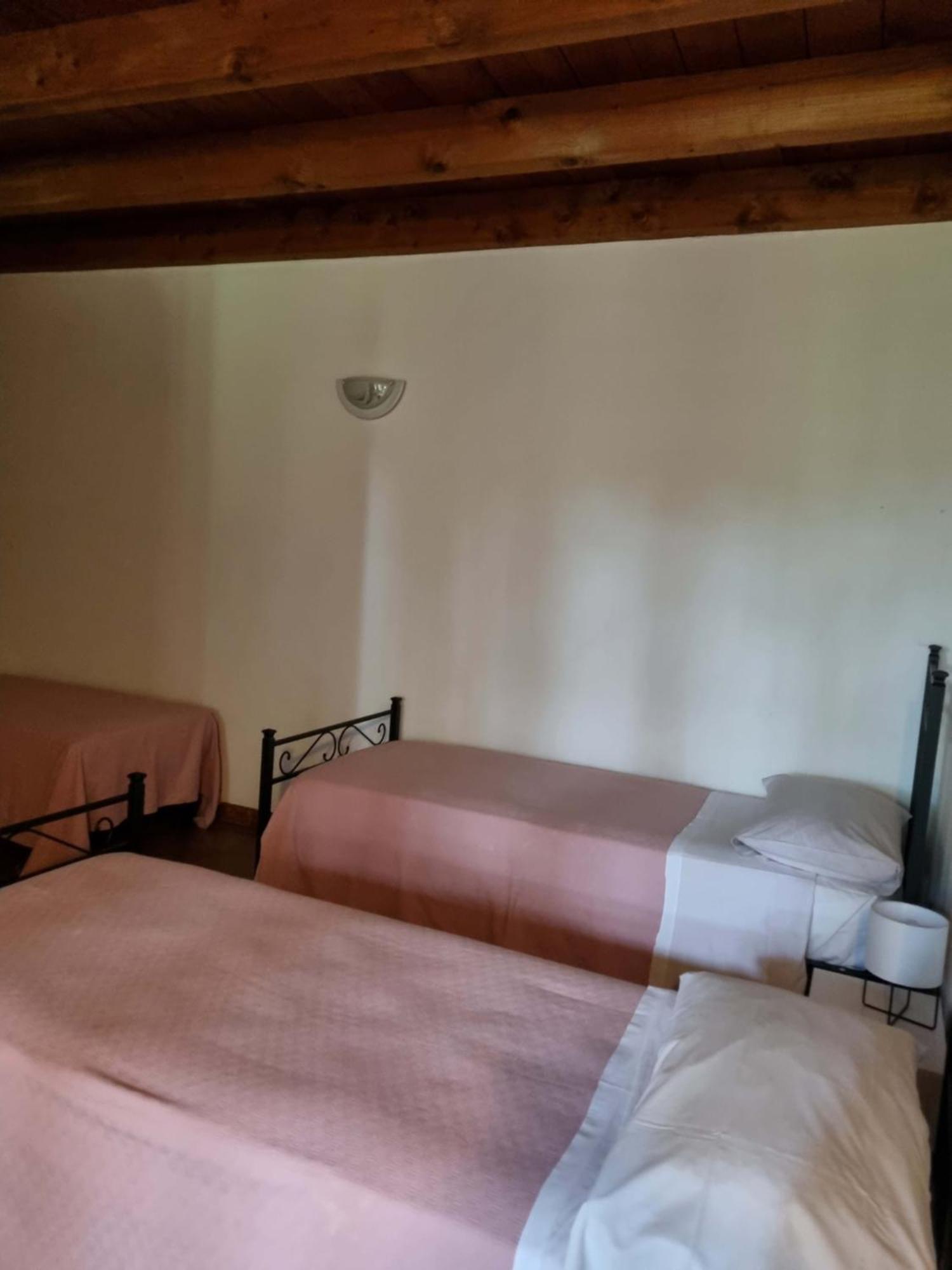 Agriturismo Case In Collina Волта Мантована Екстериор снимка