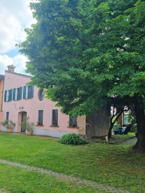 Agriturismo Case In Collina Волта Мантована Екстериор снимка